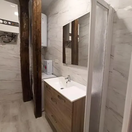 Comodo En El Centro De Bermeo.