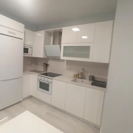 Apartment Comodo En El Centro De Bermeo. *