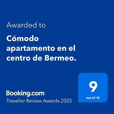 Comodo En El Centro De Bermeo. *