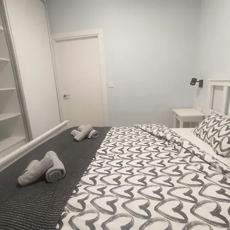 Comodo En El Centro De Bermeo. Apartament